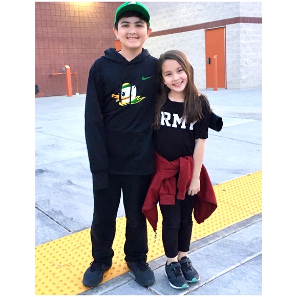 #ᴍᴏᴍʟɪғᴇ #sᴀʜᴍ #ᴍᴏᴍᴍʏᴄʟᴜʙ #ᴘᴏsʜᴍᴏᴍ - Picture 9 of 17